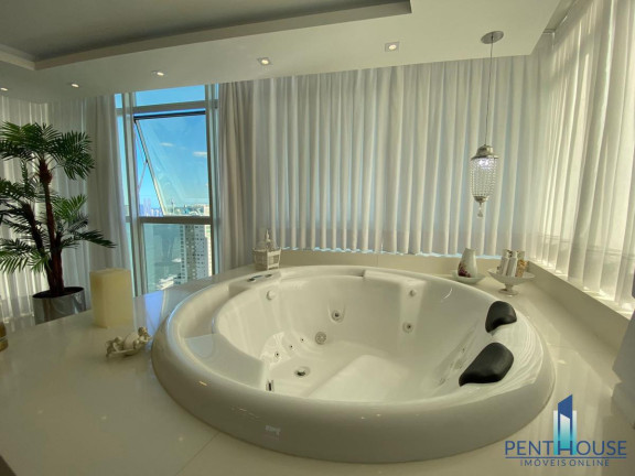 Imagem Apartamento com 6 Quartos à Venda, 228 m² em Centro - Balneário Camboriú