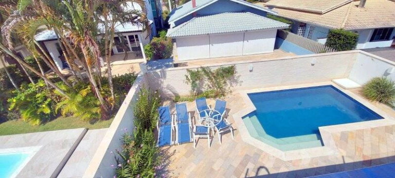 Imagem Casa com 5 Quartos à Venda, 360 m² em Bougainvillee 3 - Peruíbe Imagem Casa com 5 Quartos à Venda, 360 m² em Bougainvillee 3 - Peruíbe