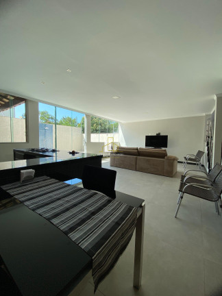 Imagem Casa com 3 Quartos à Venda, 200 m² em Colina De Laranjeiras - Serra