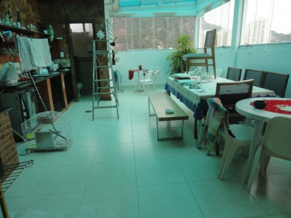 Imagem Casa com 3 Quartos à Venda, 220 m² em Campo Grande - Santos