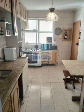 Imagem Apartamento com 4 Quartos à Venda, 133 m²