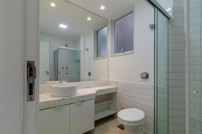 Imagem Apartamento com 3 Quartos à Venda, 135 m² em Copacabana - Rio De Janeiro