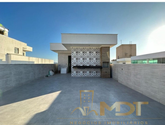 Imagem Imóvel com 5 Quartos à Venda, 167 m² em Heliópolis - Belo Horizonte Imagem Imóvel com 5 Quartos à Venda, 167 m² em Heliópolis - Belo Horizonte