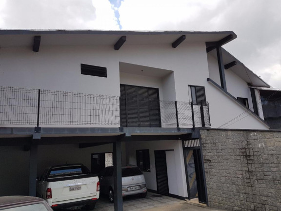 Imagem Casa com 3 Quartos à Venda, 310 m² em Costa E Silva - Joinville