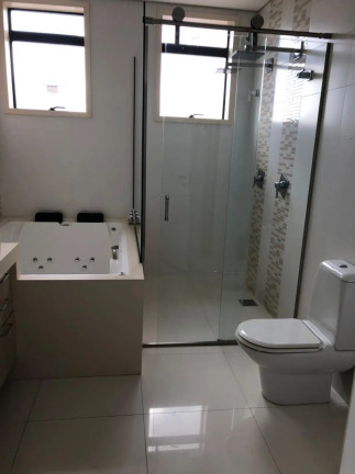 Imagem Apartamento com 3 Quartos à Venda, 307 m² em Atiradores - Joinville