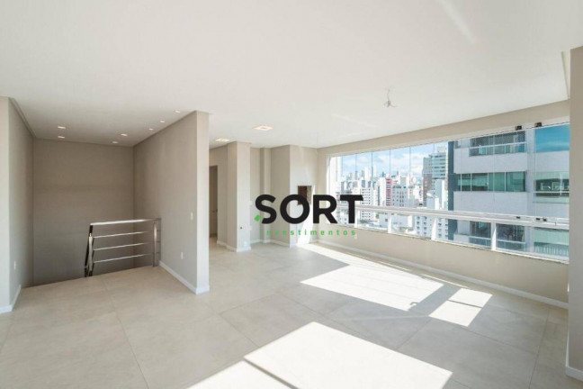 Imagem Cobertura com 4 Quartos à Venda, 240 m² em Centro - Balneário Camboriú