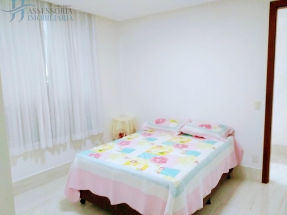 Imagem Casa com 4 Quartos para Alugar ou Temporada, 300 m² em Parque Do Jiqui - Parnamirim Imagem Casa com 4 Quartos para Alugar ou Temporada, 300 m² em Parque Do Jiqui - Parnamirim
