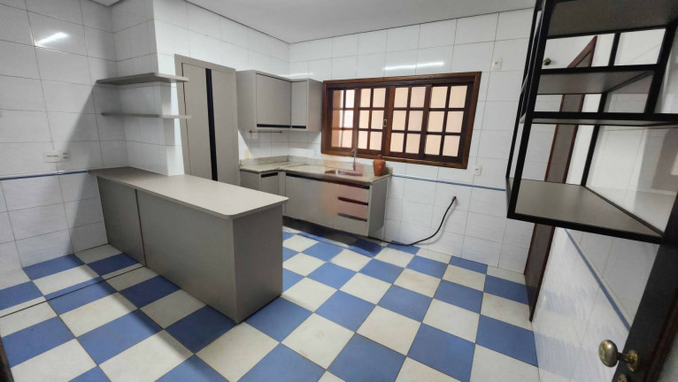 Imagem Casa com 3 Quartos à Venda, 352 m² em Jd. Estoril - Bauru Imagem Casa com 3 Quartos à Venda, 352 m² em Jd. Estoril - Bauru