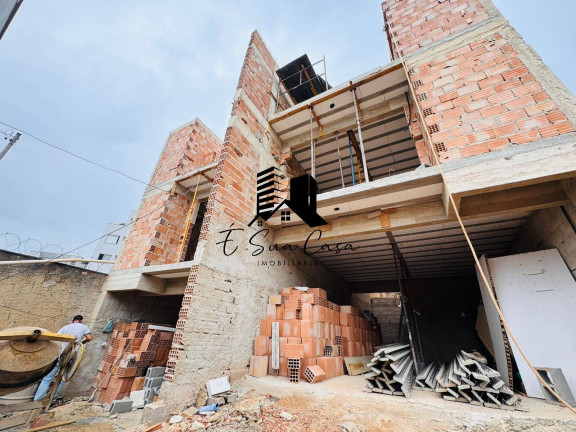 Imagem Casa com 3 Quartos à Venda, 150 m² em Cabral - Contagem Imagem Casa com 3 Quartos à Venda, 150 m² em Cabral - Contagem