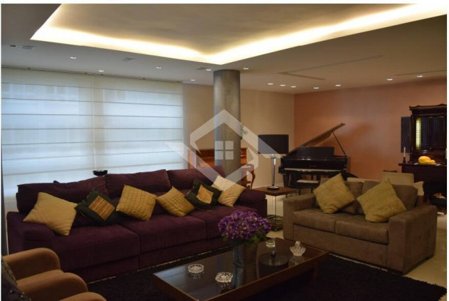 Imagem Apartamento com 7 Quartos à Venda, 350 m² em Copacabana - Rio De Janeiro Imagem Apartamento com 7 Quartos à Venda, 350 m² em Copacabana - Rio De Janeiro