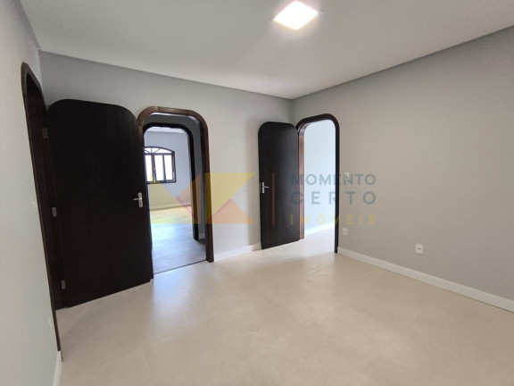 Imagem Casa com 3 Quartos à Venda, 230 m² em Tribess - Blumenau