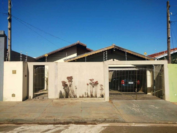 Imagem Casa com 2 Quartos à Venda, 125 m² em Jardim Brasília - São Manuel Imagem Casa com 2 Quartos à Venda, 125 m² em Jardim Brasília - São Manuel