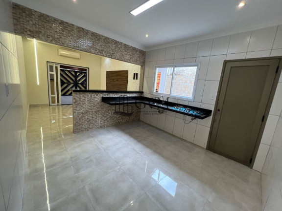 Imagem Casa com 2 Quartos à Venda, 75 m² em Mirim - Praia Grande Imagem Casa com 2 Quartos à Venda, 75 m² em Mirim - Praia Grande