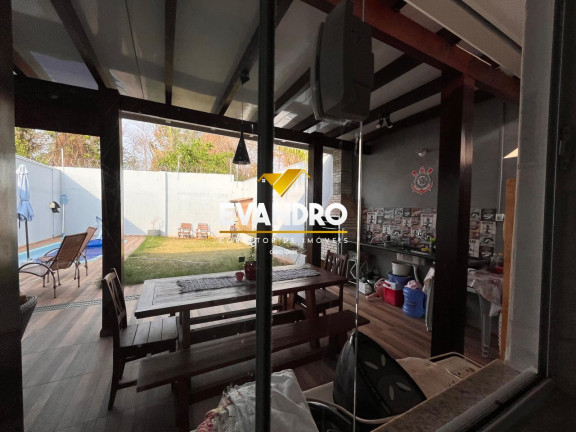 Imagem Casa com 3 Quartos à Venda, 250 m² em Jardim Imperial - Cuiabá Imagem Casa com 3 Quartos à Venda, 250 m² em Jardim Imperial - Cuiabá