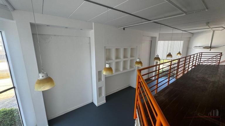 Imagem Sala Comercial à Venda,  em Saco Grande - Florianópolis
