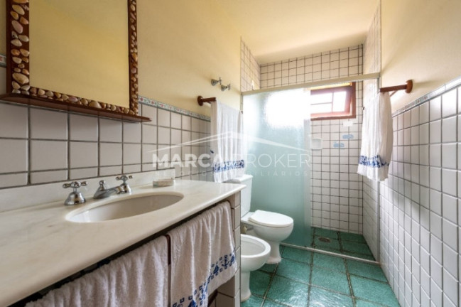 Imagem Sobrado com 5 Quartos à Venda, 1.680 m² em Guaecá - São Sebastião Imagem Sobrado com 5 Quartos à Venda, 1.680 m² em Guaecá - São Sebastião