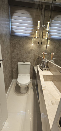 Imagem Cobertura com 5 Quartos à Venda, 261 m² em Barra Sul - Balneário Camboriú Imagem Cobertura com 5 Quartos à Venda, 261 m² em Barra Sul - Balneário Camboriú
