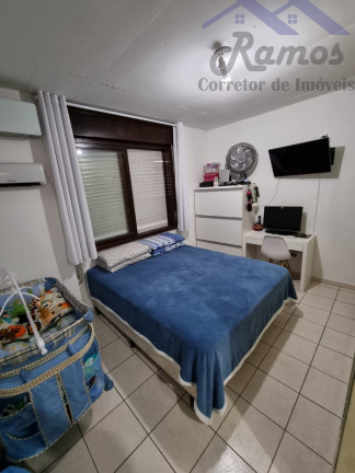 Imagem Imóvel com 2 Quartos à Venda, 54 m² em Cavalhada - Porto Alegre Imagem Imóvel com 2 Quartos à Venda, 54 m² em Cavalhada - Porto Alegre