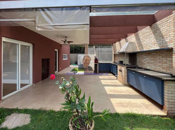 Imagem Casa com 4 Quartos à Venda, 493 m² em Pousada Dos Bandeirantes - Carapicuíba Imagem Casa com 4 Quartos à Venda, 493 m² em Pousada Dos Bandeirantes - Carapicuíba