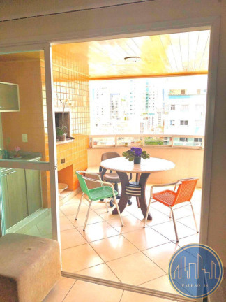 Apartamento com 3 Quartos para Temporada, 120 m² em Centro - Balneário Camboriú