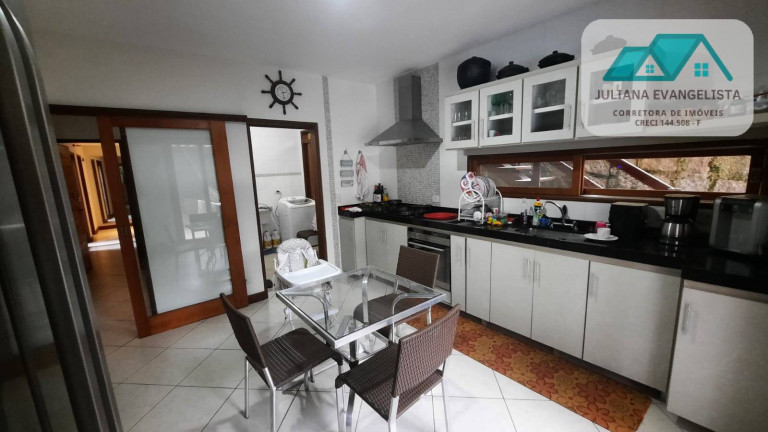 Imagem Casa com 4 Quartos à Venda, 750 m² em Park Imperial - Caraguatatuba