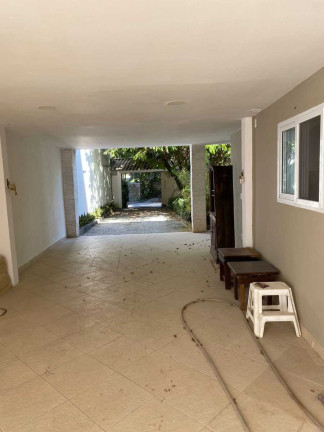 Imagem Casa com 6 Quartos à Venda, 450 m² em Vargem Pequena - Rio De Janeiro Imagem Casa com 6 Quartos à Venda, 450 m² em Vargem Pequena - Rio De Janeiro
