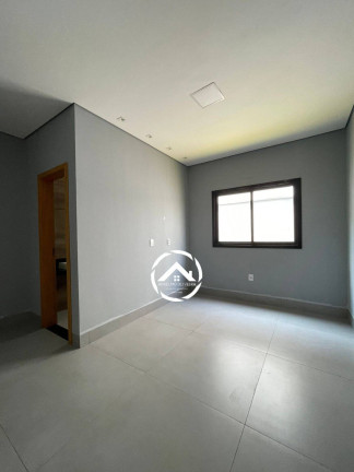 Imagem Casa com 3 Quartos à Venda, 380 m² em Petrópolis - Várzea Grande Imagem Casa com 3 Quartos à Venda, 380 m² em Petrópolis - Várzea Grande