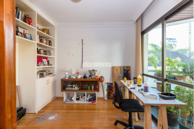 Imagem Apartamento com 3 Quartos à Venda, 151 m² em Real Parque - São Paulo Imagem Apartamento com 3 Quartos à Venda, 151 m² em Real Parque - São Paulo