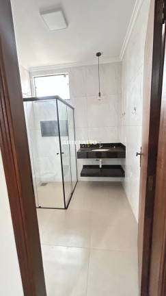 Imagem Casa com 4 Quartos à Venda, 300 m² Imagem Casa com 4 Quartos à Venda, 300 m²