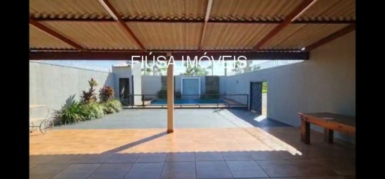 Imagem Casa com 2 Quartos à Venda, em Jardim Cristo Redentor - Ribeirão Preto Imagem Casa com 2 Quartos à Venda, em Jardim Cristo Redentor - Ribeirão Preto