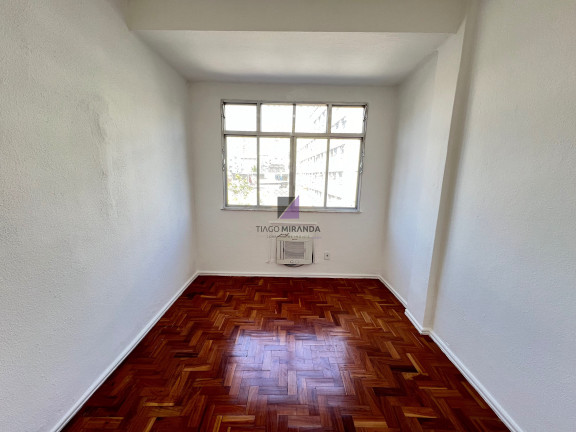 Imagem Imóvel com 2 Quartos à Venda, 65 m² em Maracanã - Rio De Janeiro Imagem Imóvel com 2 Quartos à Venda, 65 m² em Maracanã - Rio De Janeiro