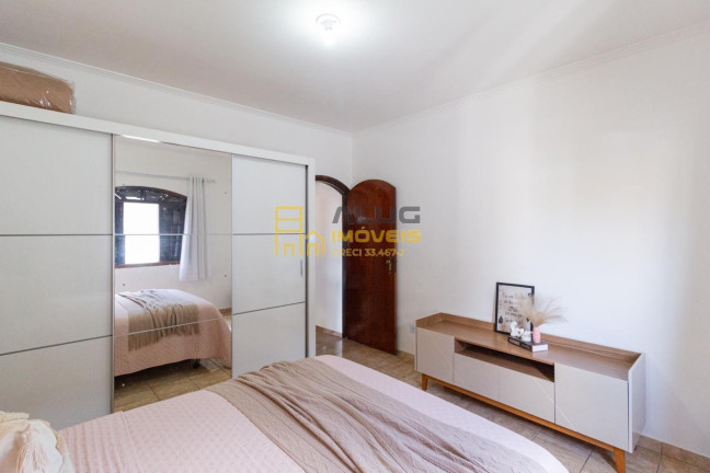 Imagem Casa com 3 Quartos à Venda, 180 m² em Remédios - Osasco Imagem Casa com 3 Quartos à Venda, 180 m² em Remédios - Osasco