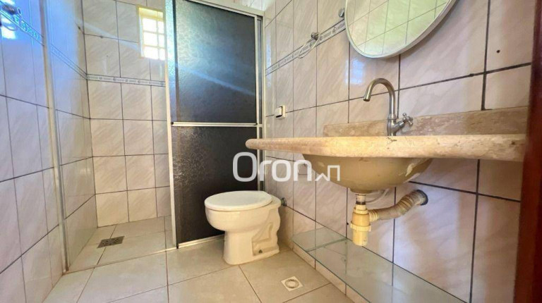 Imagem Sobrado com 4 Quartos à Venda, 280 m² em Setor Jaó - Goiânia