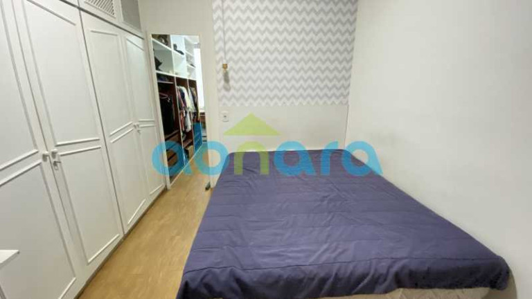 Imagem Apartamento com 2 Quartos à Venda, 72 m² em Copacabana - Rio De Janeiro Imagem Apartamento com 2 Quartos à Venda, 72 m² em Copacabana - Rio De Janeiro