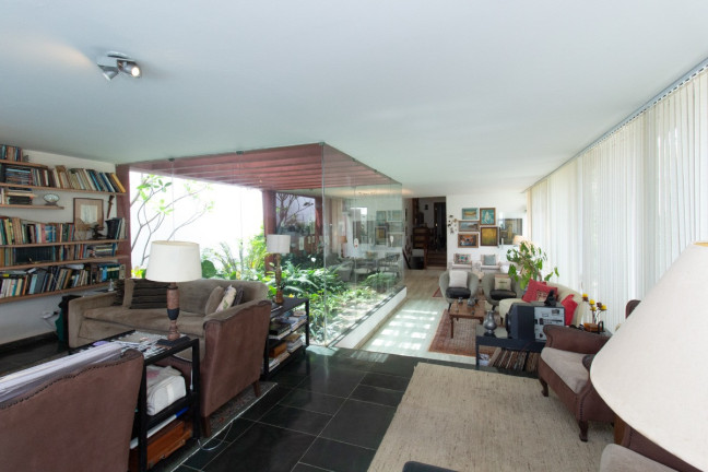 Imagem Casa com 5 Quartos à Venda, 330 m² em Planalto Paulista - São Paulo Imagem Casa com 5 Quartos à Venda, 330 m² em Planalto Paulista - São Paulo