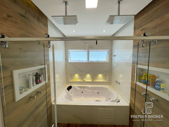 Imagem Casa com 3 Quartos à Venda, 246 m² em Parque Do Imbui - Teresópolis Imagem Casa com 3 Quartos à Venda, 246 m² em Parque Do Imbui - Teresópolis