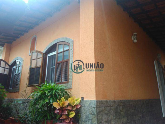 Imagem Casa com 4 Quartos à Venda, 200 m² em Santa Rosa - Niterói Imagem Casa com 4 Quartos à Venda, 200 m² em Santa Rosa - Niterói