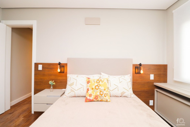 Imagem Apartamento com 2 Quartos à Venda, 69 m² em Cristo Redentor - Porto Alegre Imagem Apartamento com 2 Quartos à Venda, 69 m² em Cristo Redentor - Porto Alegre
