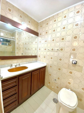Imagem Apartamento com 3 Quartos à Venda, 106 m² em Rio Branco - Porto Alegre Imagem Apartamento com 3 Quartos à Venda, 106 m² em Rio Branco - Porto Alegre
