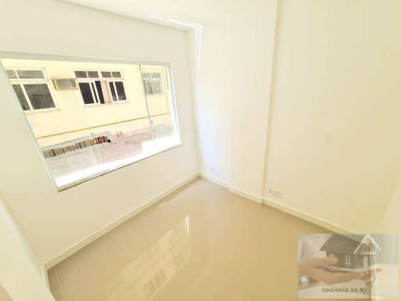 Imagem Apartamento com 2 Quartos à Venda, 70 m² em Laranjeiras - Rio De Janeiro Imagem Apartamento com 2 Quartos à Venda, 70 m² em Laranjeiras - Rio De Janeiro