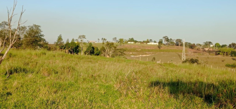Imagem Terreno à Venda, 30.000 m² em Jardim Santana - Jacareí Imagem Terreno à Venda, 30.000 m² em Jardim Santana - Jacareí