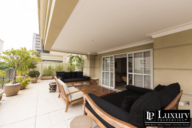 Imagem Apartamento com 3 Quartos à Venda, 280 m² em Vila Nova Conceição - São Paulo