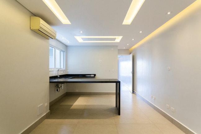 Imagem Casa com 3 Quartos à Venda, em Vila Madalena - São Paulo Imagem Casa com 3 Quartos à Venda, em Vila Madalena - São Paulo
