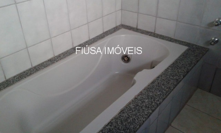 Casa com 2 Quartos à Venda,  em Vila Tibério - Ribeirão Preto
