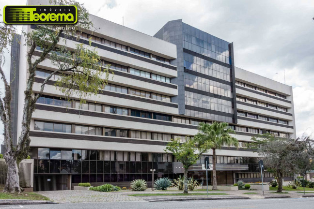 Sala Comercial para Alugar, 46 m² em Centro - Curitiba
