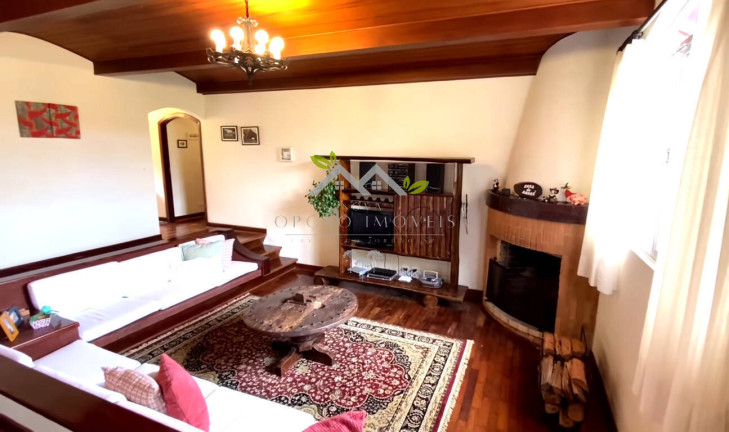 Imagem Casa com 3 Quartos à Venda, 190 m² em Vila Inglesa - Campos Do Jordão Imagem Casa com 3 Quartos à Venda, 190 m² em Vila Inglesa - Campos Do Jordão
