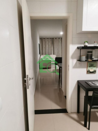 Imagem Sobrado com 3 Quartos à Venda, 125 m² em Vila Isa - São Paulo
