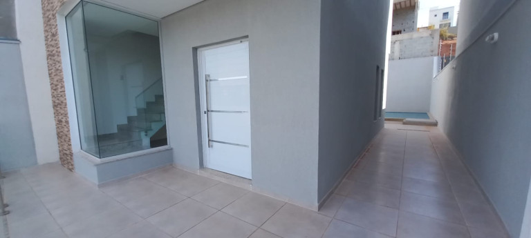 Imagem Sobrado com 3 Quartos à Venda, 100 m² em Portais (polvilho) - Cajamar Imagem Sobrado com 3 Quartos à Venda, 100 m² em Portais (polvilho) - Cajamar
