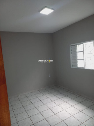 Imagem Casa com 2 Quartos à Venda, 117 m² Imagem Casa com 2 Quartos à Venda, 117 m²