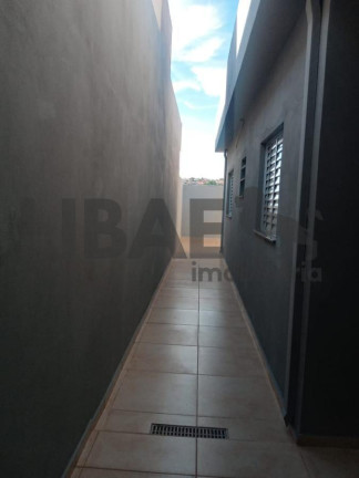 Imagem Imóvel com 2 Quartos à Venda, 72 m² em Jardim Ypê - Botucatu Imagem Imóvel com 2 Quartos à Venda, 72 m² em Jardim Ypê - Botucatu